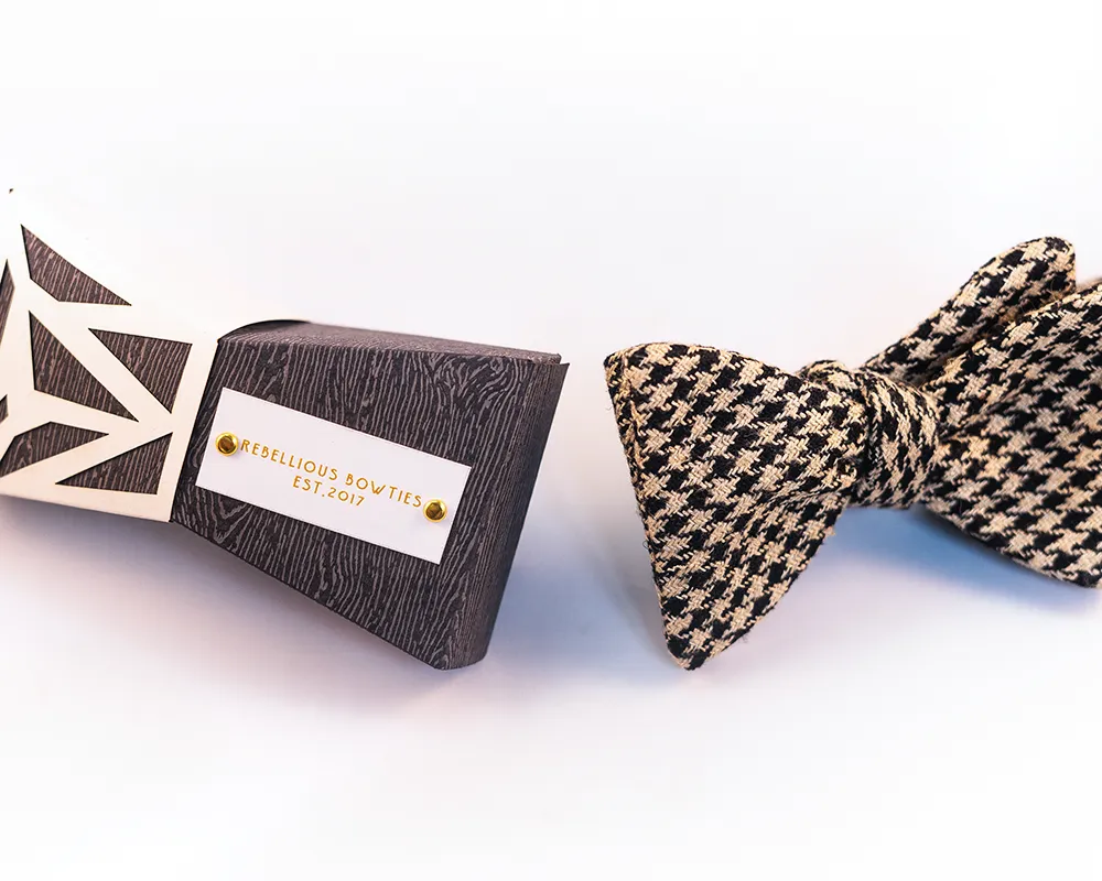 Black & Beige Houndstooth Silk Bow Tie-Butterfly