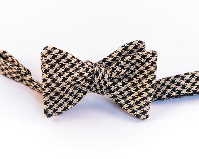Black & Beige Houndstooth Silk Bow Tie-Butterfly