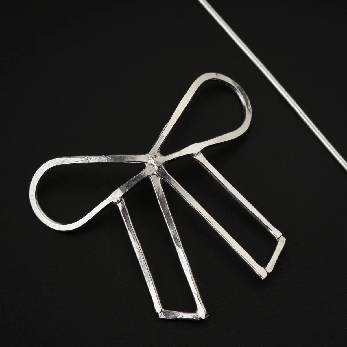 Bow Hairpin
