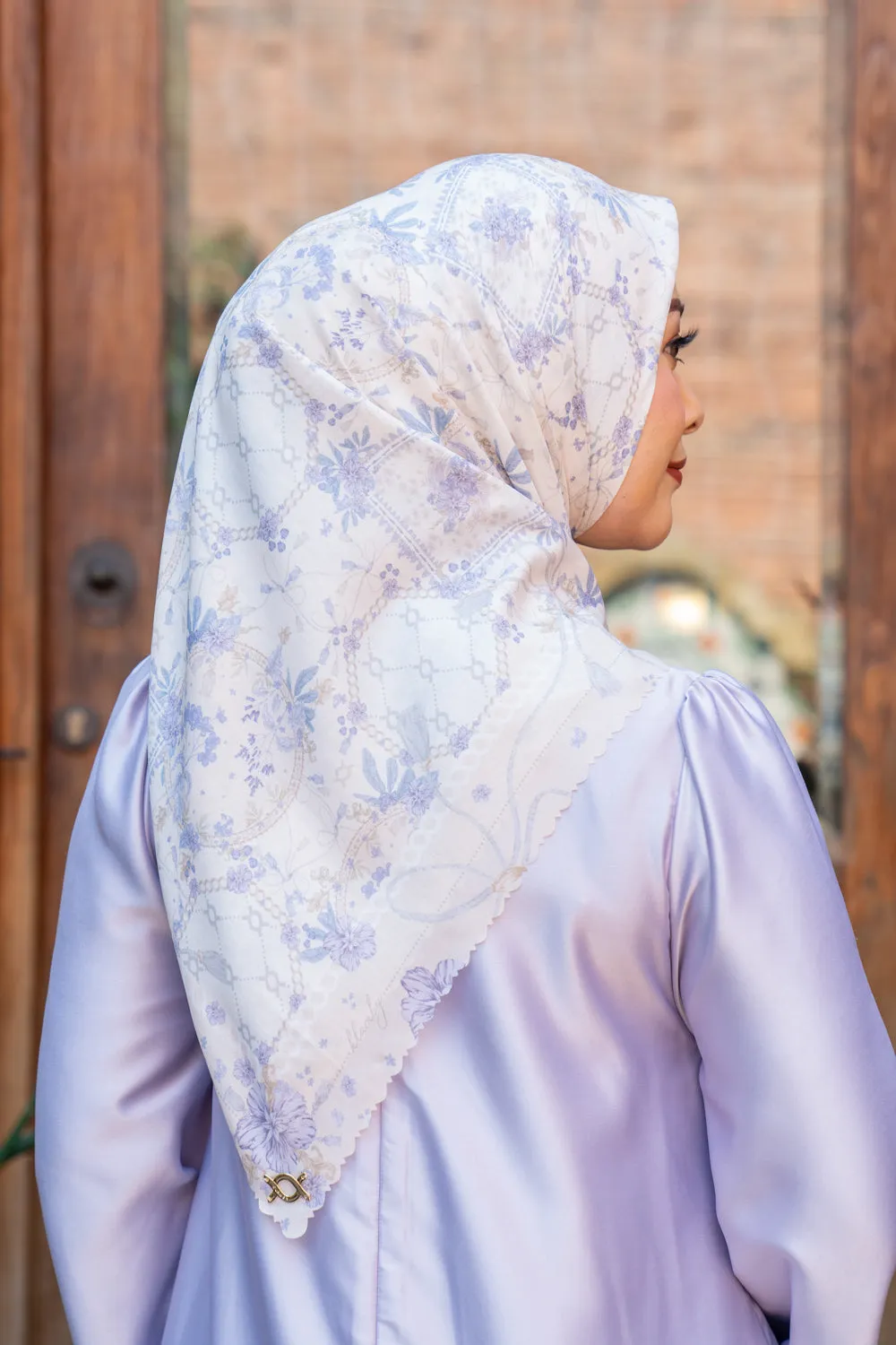 Jennia Scarf Vanilla Silk