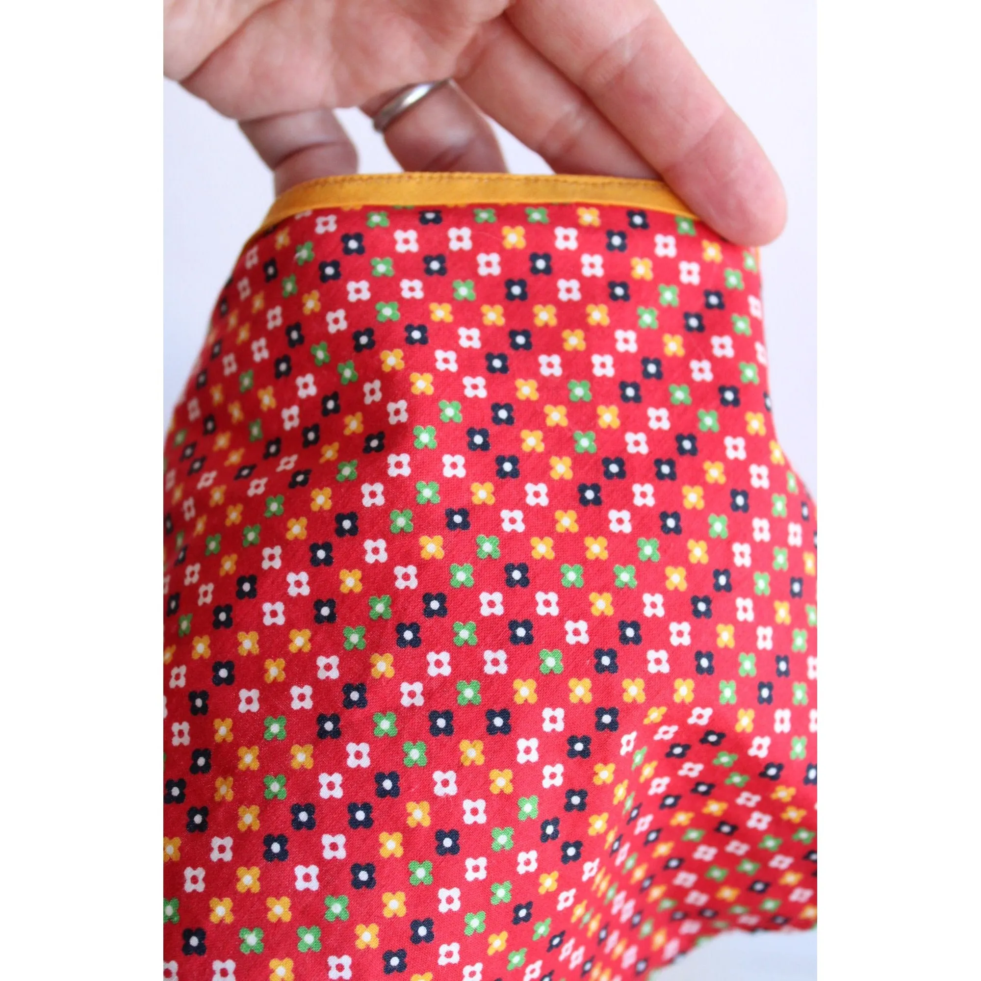 Vintage 1960s 1970s Kerchief or Head Scarf