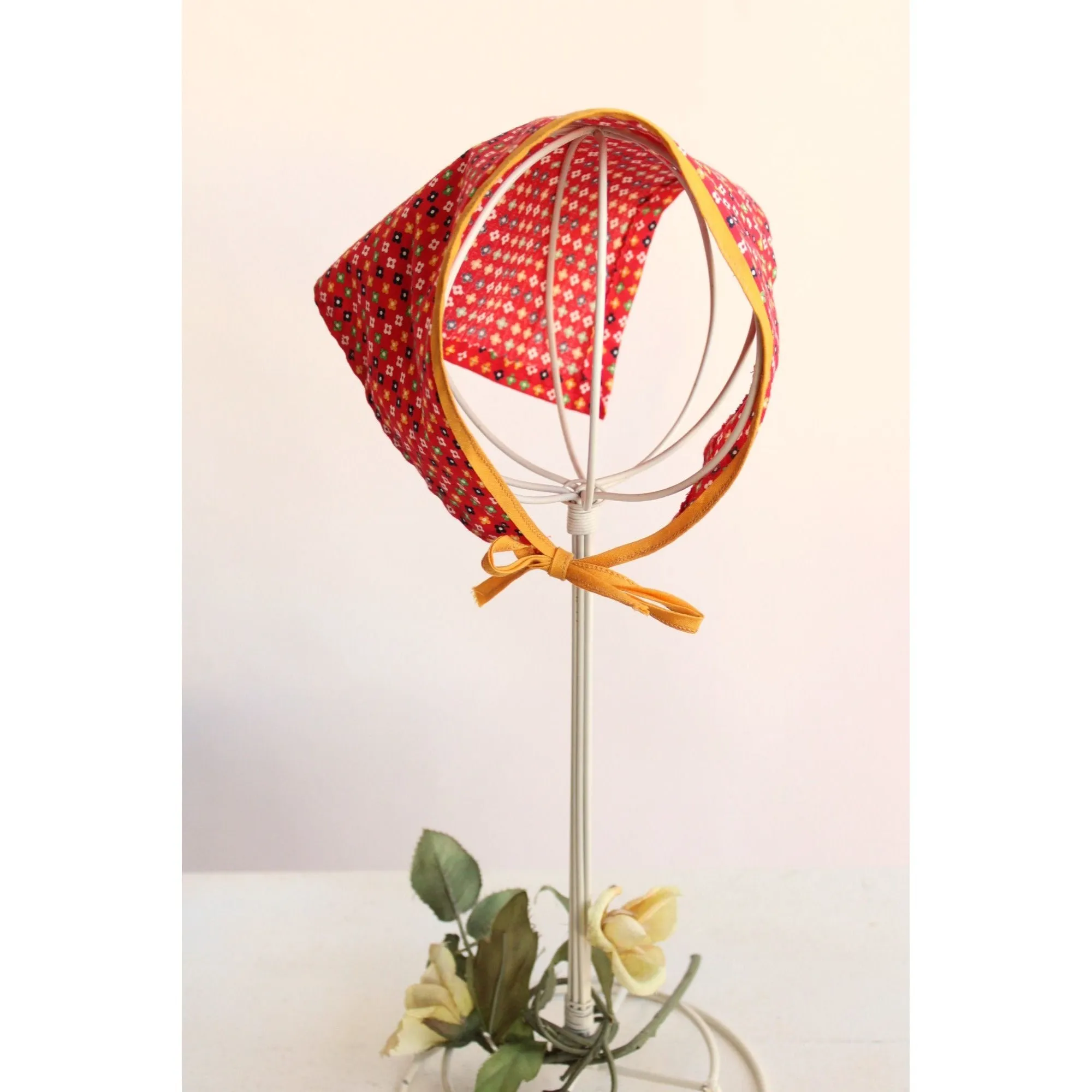 Vintage 1960s 1970s Kerchief or Head Scarf
