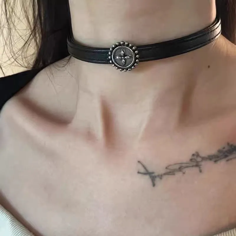 Vintage Distressed Leather Black Choker Necklace