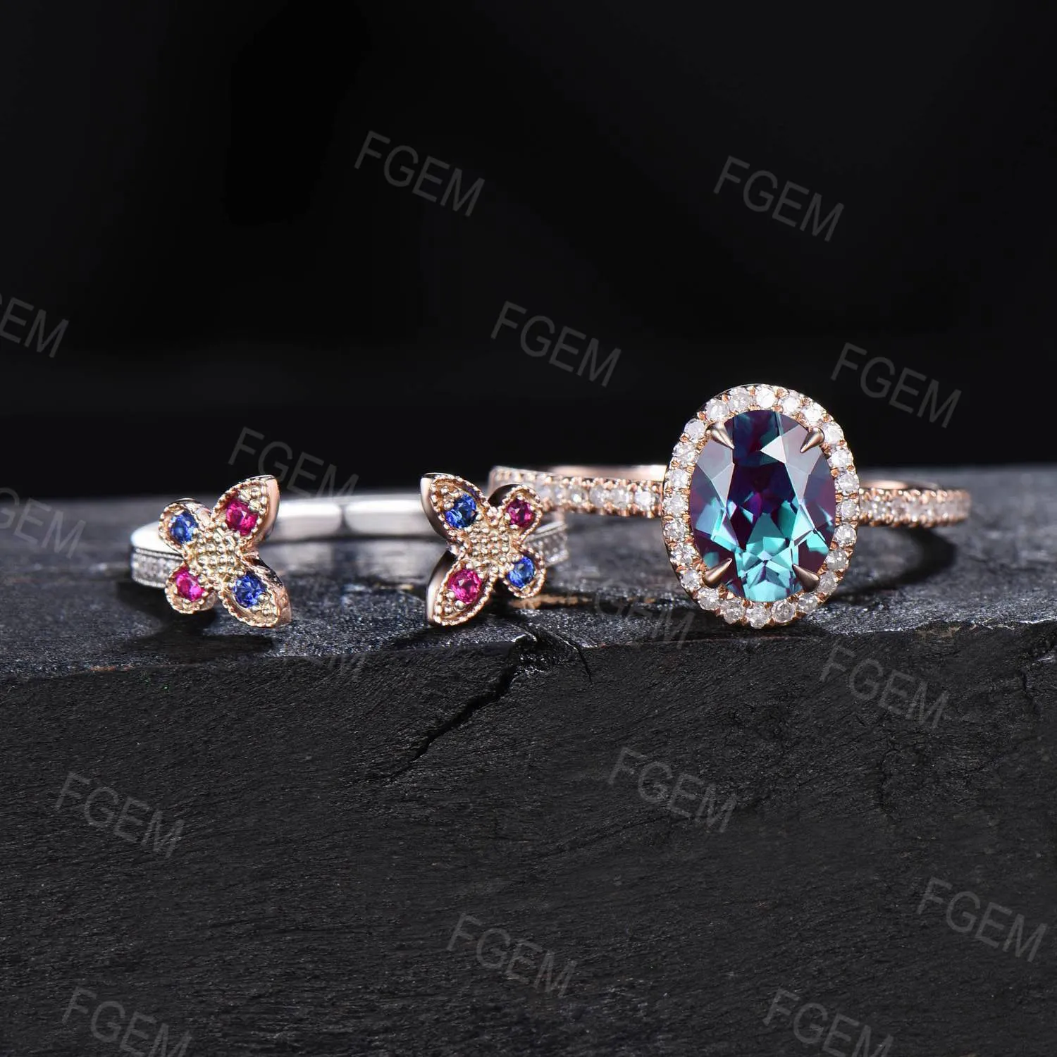 Vintage Oval Cut Alexandrite Engagement Ring Set 14K Rose Gold Butterfly Wedding Ring Halo Moissanite Bridal Set Sapphire Ruby Proposal Ring