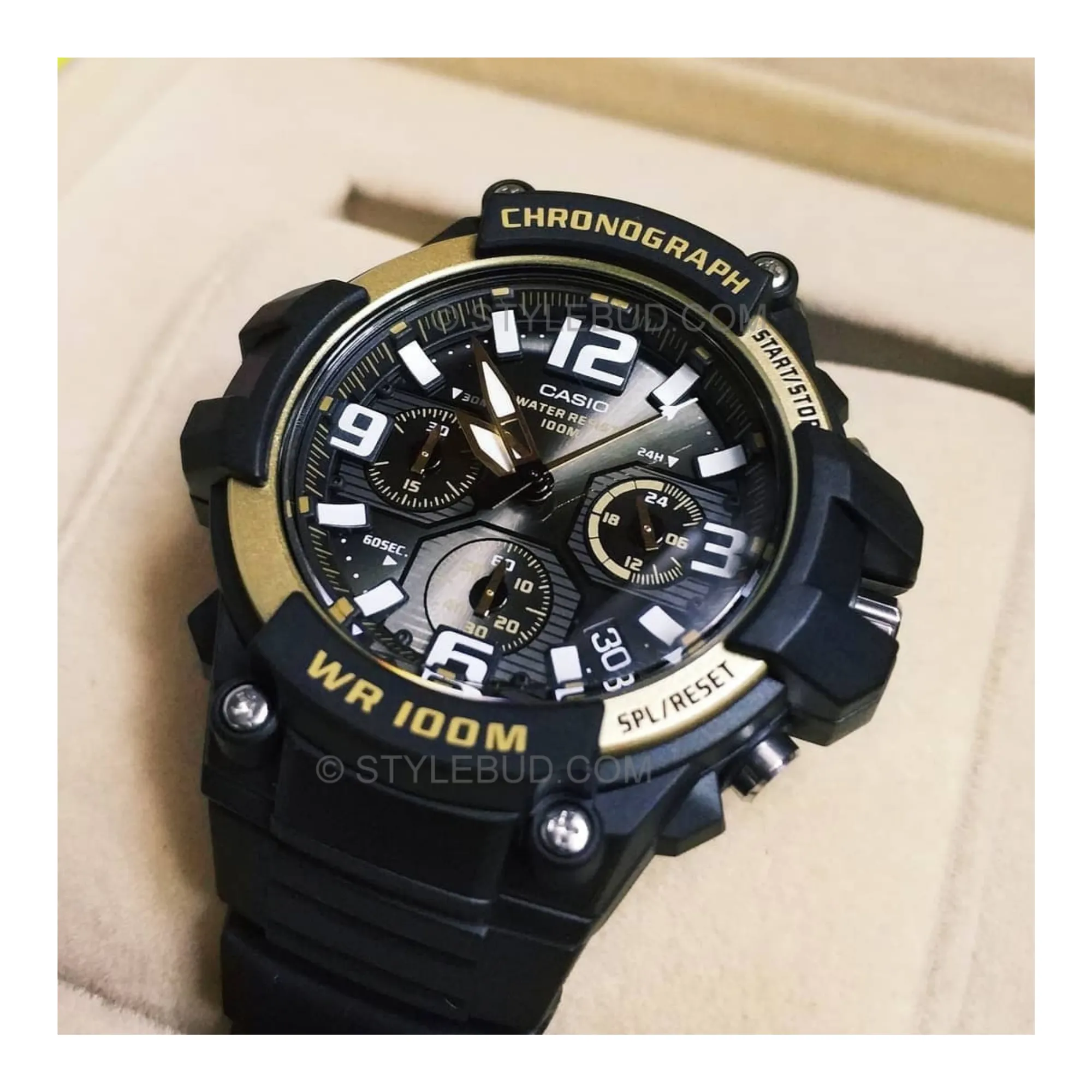 WW0531 Casio Youth Chronograph Sports Resin Belt Watch MCW-100H-9A2VDF